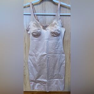 Ruby Ribbon Full Support V neck Slip, pale (beige) multiple sizes